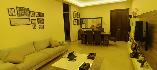 Apartment with a garden for sale in Jbeil - photo 2