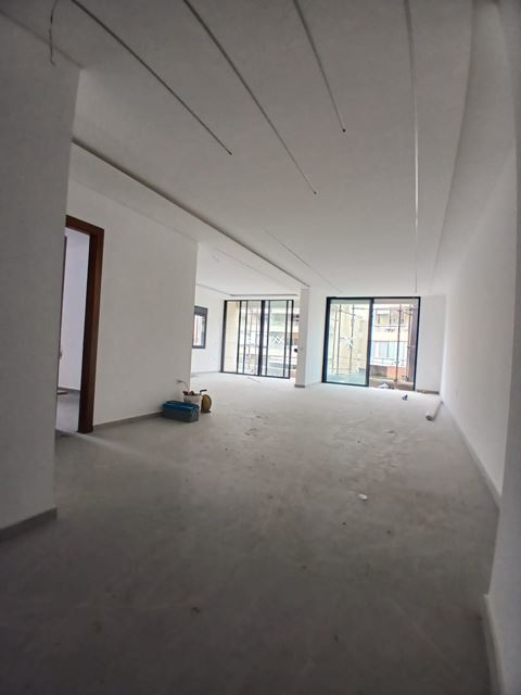 Apartment with a terrace for sale in Hazmieh, Baabda