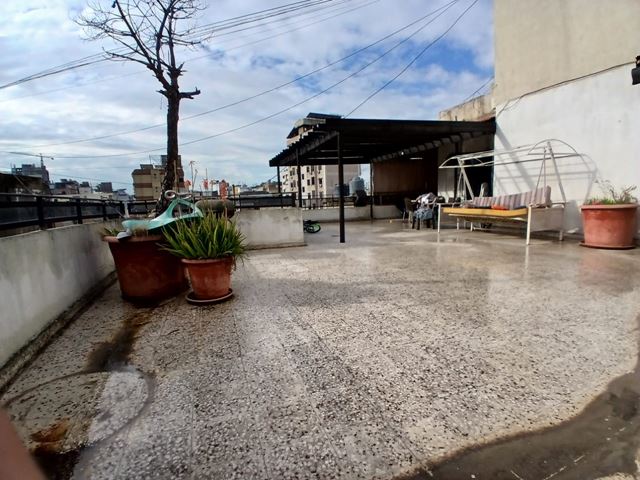 Apartment with a terrace for sale in Ain el remaneh, Baabda