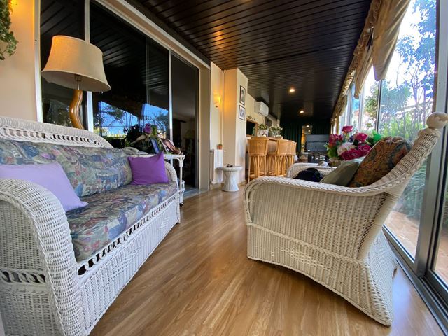 Apartment with a terrace for sale in Jounieh, Keserwan - photo 2