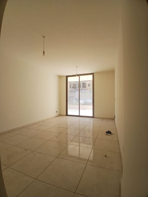 Sea-view apartment for sale in Dikwene, Metn