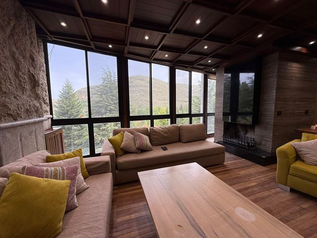 Chalet with a mountain view for sale in Faraya, Keserwan - photo 3