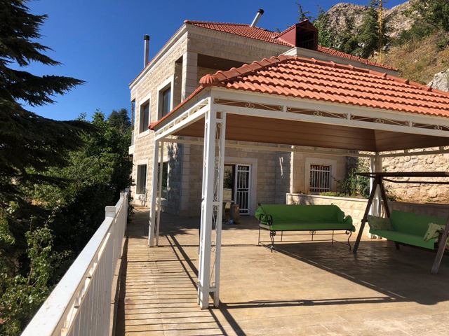 Furnished villa for sale in Laklouk, Jbeil - photo 2