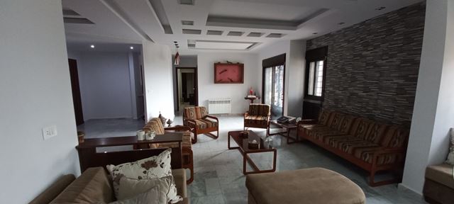 Apartment with a terrace for sale in Aannaya, Jbeil - photo 3