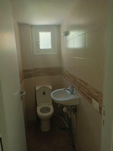 Apartment with a mountain view for sale in Broumana, Metn - photo 3