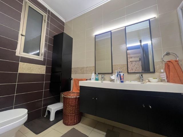 Apartment with a terrace for sale in Hazmieh, Baabda - photo 3