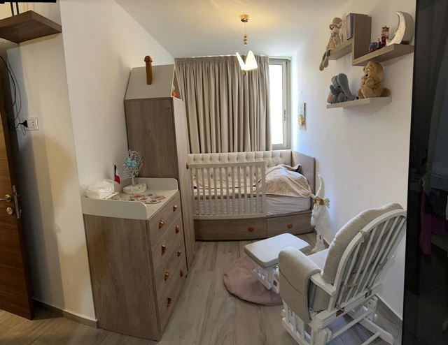 Apartment with a garden for sale in Hazmieh, Baabda - photo 3
