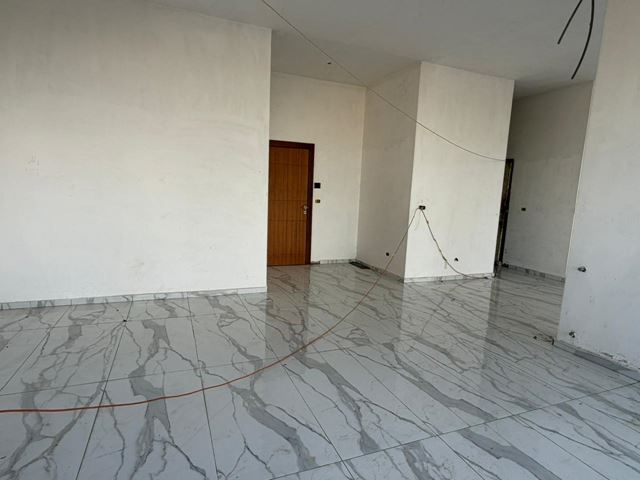 Apartment with a garden for sale in Jdeide, Metn
