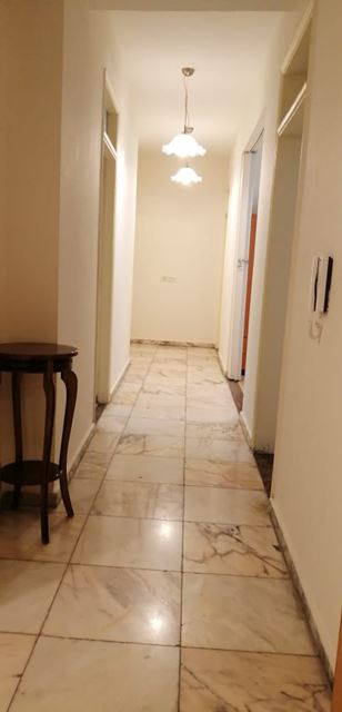 Apartment with a terrace for rent in Manara, Beirut - photo 3