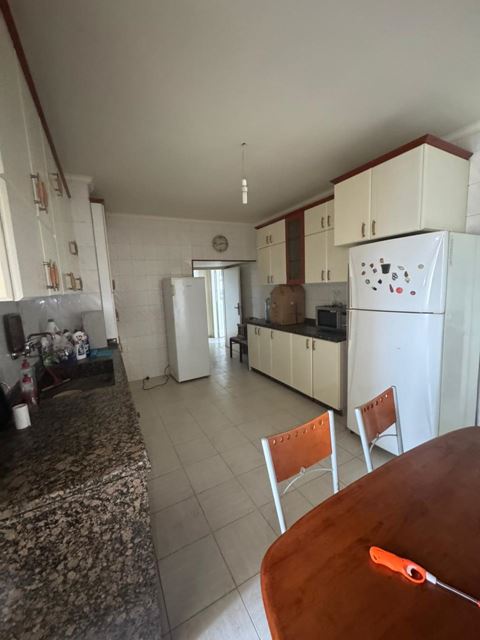 Apartment with a mountain view for sale in Mansourieh, Metn - photo 2
