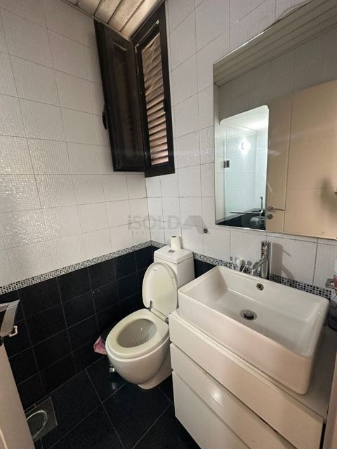 Apartment with a terrace for sale in Sabtieh, Metn - photo 2