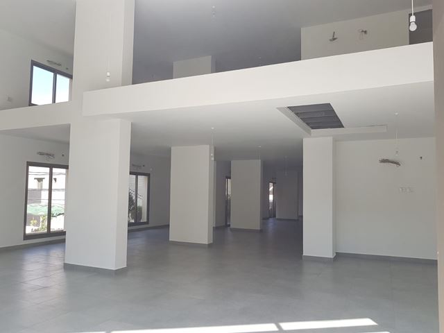 Store for sale in Hazmieh, Baabda