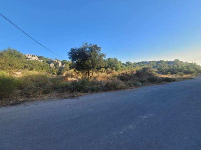 Land with a mountain view for sale in Faytroun, Keserwan - photo 2