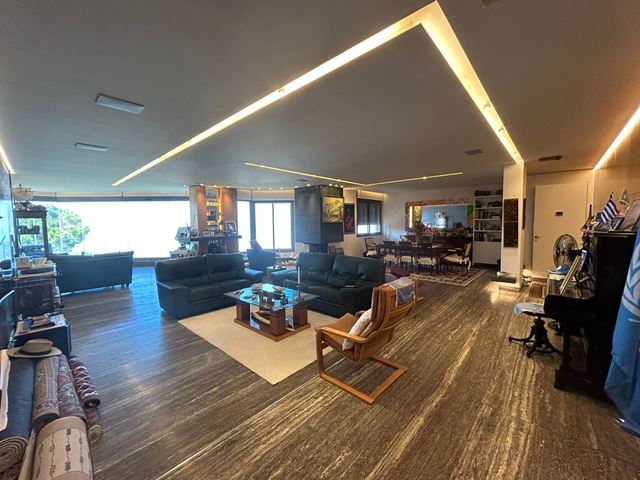 Sea-view apartment for sale in Bet Mery, Metn