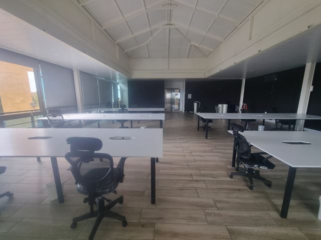 Furnished office for rent in Jbeil