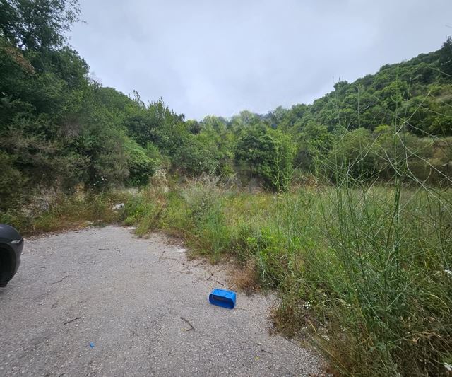 Land with a mountain view for sale in Fatqa, Keserwan - photo 3