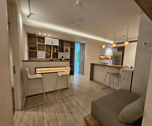 Sea-view office for sale in Ant Elias, Metn