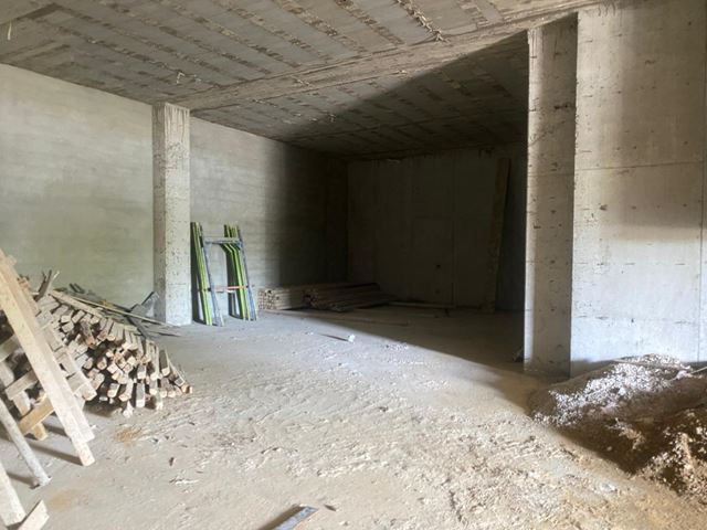 Warehouse for sale in Ghedras, Keserwan
