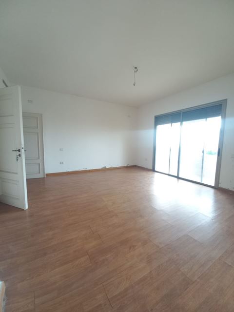 Sea-view villa for sale in Sehayli, Keserwan - photo 2