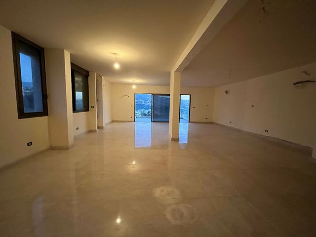 Sea-view apartment for sale in Sehayli, Keserwan - photo 2