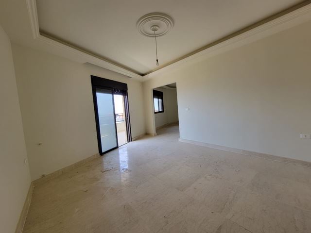 Apartment for sale in Ballouneh, Keserwan - photo 3