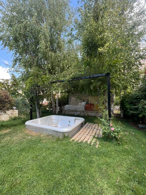 Villa with a garden for sale in Keserwan - photo 3
