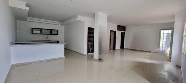 Apartment with a garden for sale in Zouk mikhayel, Keserwan - photo 2
