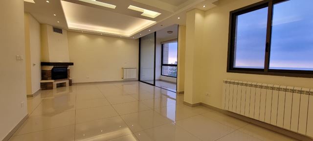 Sea-view apartment for sale in Bouar, Keserwan - photo 2