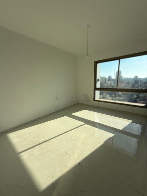 Sea-view apartment for sale in Other, Beirut - photo 3