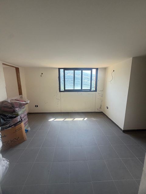 Sea-view restaurant for rent in Halat, Jbeil - photo 2