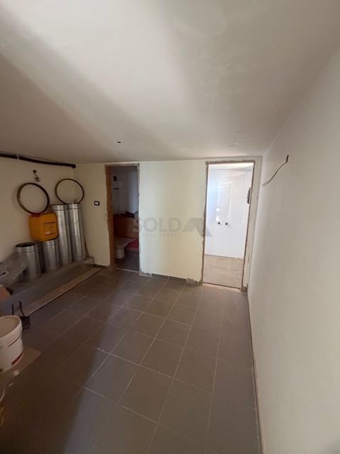 Sea-view restaurant for rent in Halat, Jbeil - photo 3