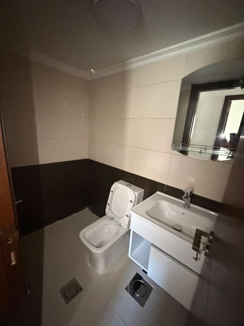 Sea-view apartment for rent in Jbeil - photo 3