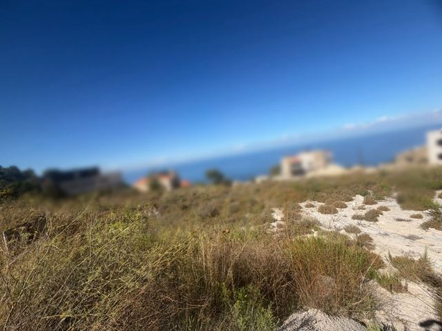 Land for sale in Halat, Jbeil