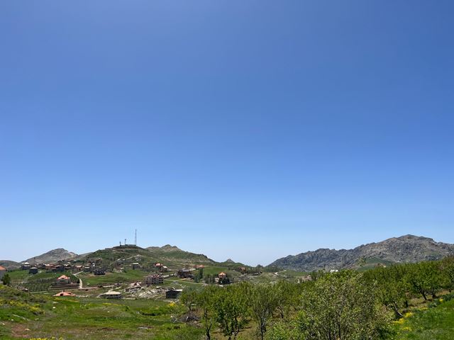 Land with a mountain view for sale in Laklouk, Jbeil - photo 2