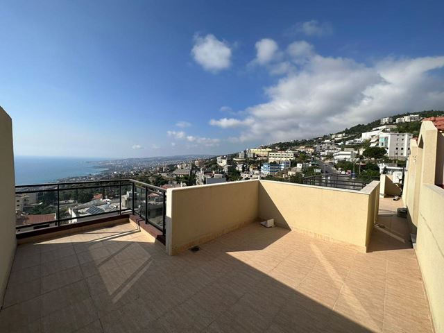 Sea-view apartment for sale in Halat, Jbeil - photo 3