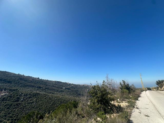 Sea-view land for sale in Batroun