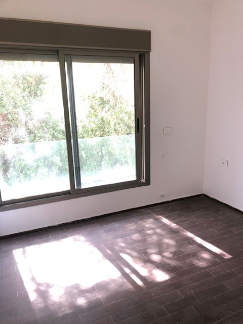 Apartment with a mountain view for sale in Ain Najem, Metn - photo 2