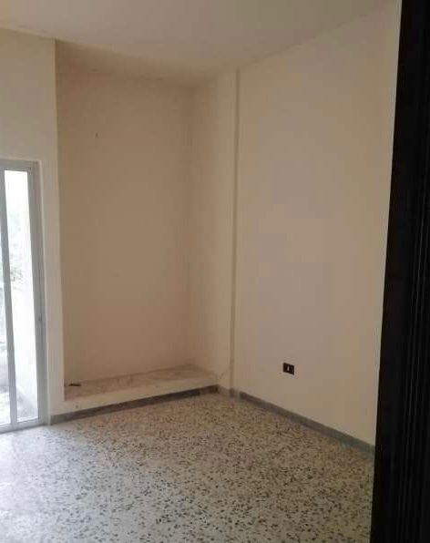 Apartment with a garden for sale in Ghedras, Keserwan - photo 2