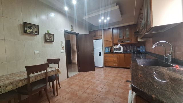 Apartment with a mountain view for sale in Mansourieh, Metn - photo 2