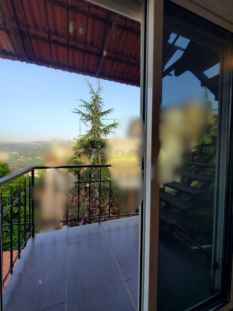 Apartment with a terrace for rent in Bet Mery, Metn - photo 2
