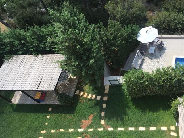 Apartment with a pool for rent in Baabdat, Metn