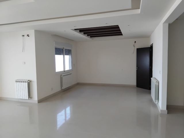 Sea-view apartment for sale in Kennebet Broumana, Metn - photo 3