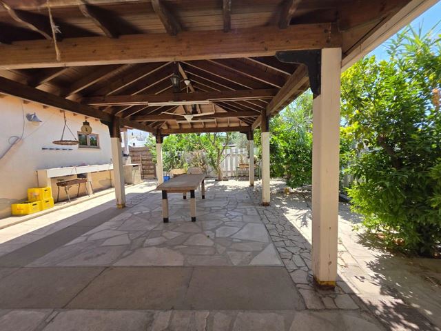 House for sale in Larnaca - photo 2