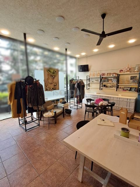 Store with a terrace for rent in Mar Takla, Baabda - photo 3