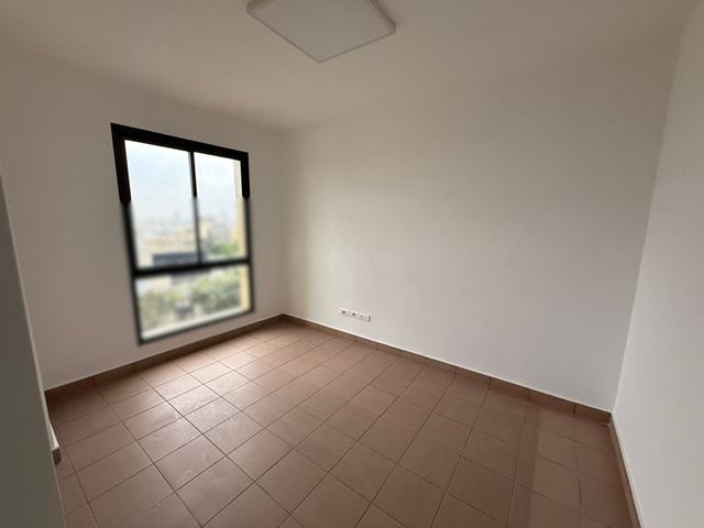 Office for rent in Mar Takla, Baabda