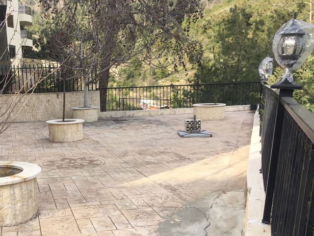 Apartment with a terrace for sale in Douar, Metn