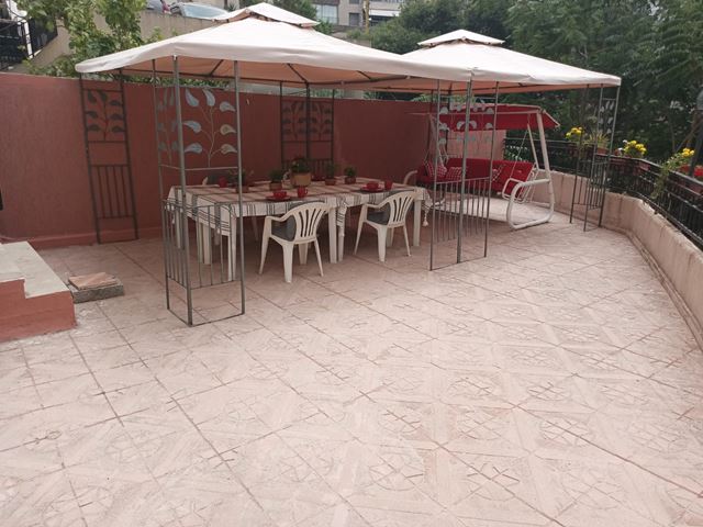 Apartment with a terrace for sale in Dik El Mehde, Metn