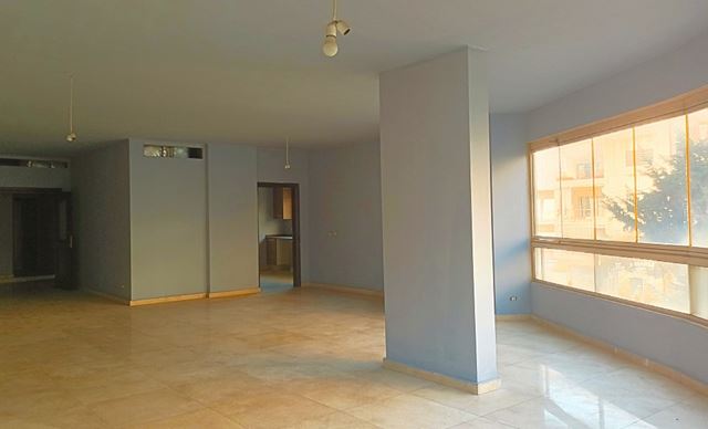 Apartment for sale in Hazmieh, Baabda - photo 2