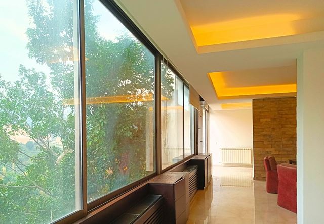 Apartment with a terrace for sale in Mar Takla, Baabda - photo 2