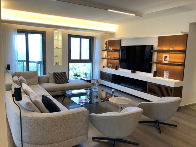 Sea-view apartment for sale in Dbaye, Metn
